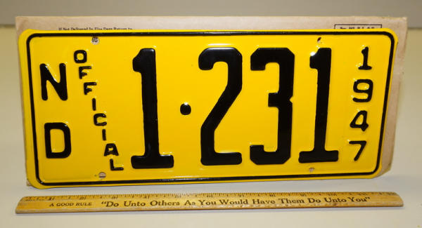 Large Collector License Plate Online Only Auction